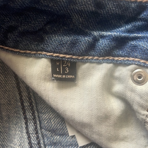 Jean Shorts - Picture 8 of 9